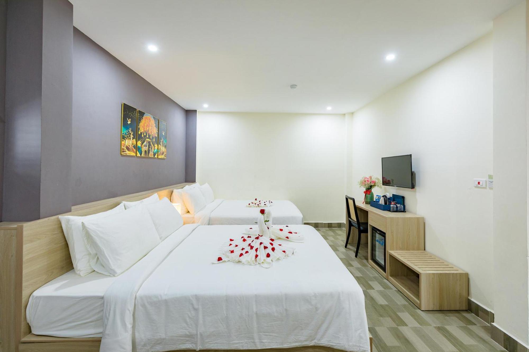 Cat Ba Violet Hotel Chan Chau Екстер'єр фото